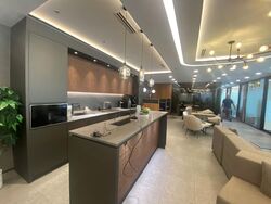 Singapore Land Tower (D1), Office #571662111